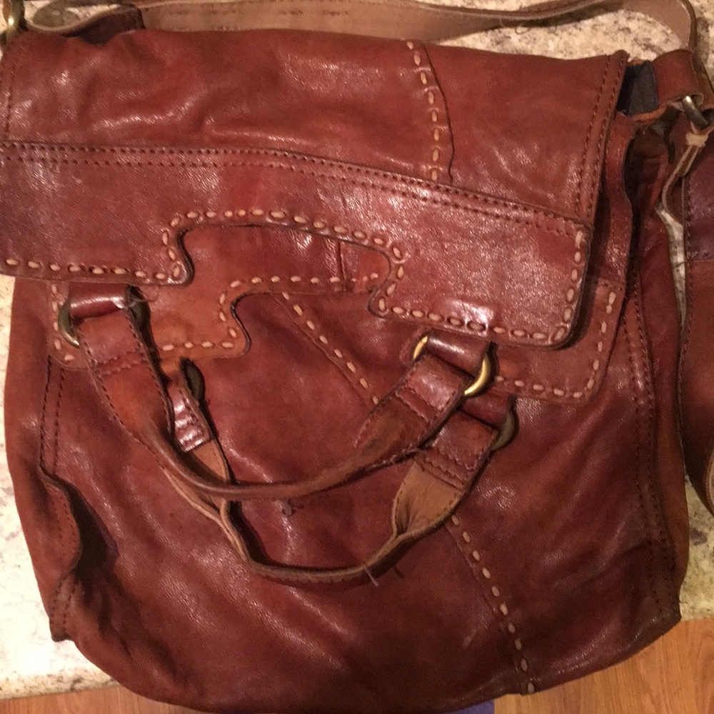 Lucky brand purse